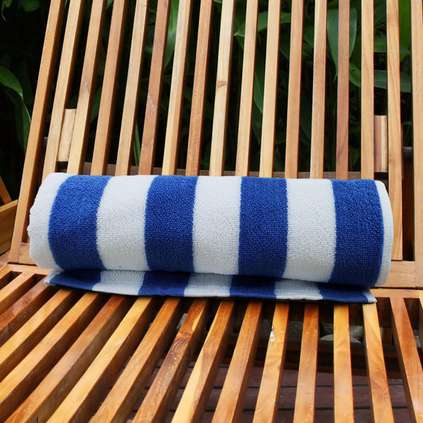 Oxford Tropical Stripe, Nice Pool Towels